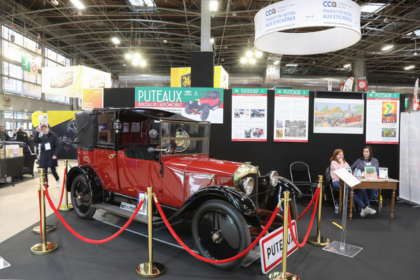 De Dion Bouton Type IS (1923) – als Coupé Taxi de Ville Landaulet – Rétromobile Paris 2025