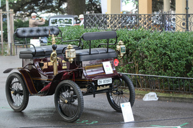 Bild De Dion Bouton Vis-à-Vis Serie D (1899) - einst im Besitz eines italienischen Grafen - am ZCCA 2016