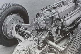 De Dion-Rohr klassisch, unter der Achse - Auto Union D von 1938