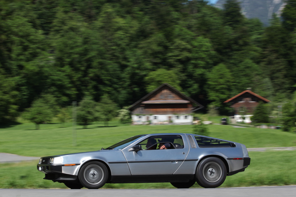 De Lorean DMC12 (1981) - auf der Ausfahrt - Oldtimer in Obwalden (O-iO) 2019
