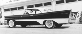 De Soto Firedome 2-Door Sportsman (1957) – Hardtop-Coupé mit 270 hp (1957)