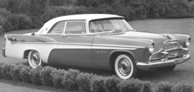 De Soto Fireflite 2-Door Sportsman (1956) – Hardtop-Coupé mit 255 hp starkem V8