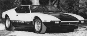 De Tomaso Pantera GTS (1974) - sieht auch im Stand unheimlich schnell aus