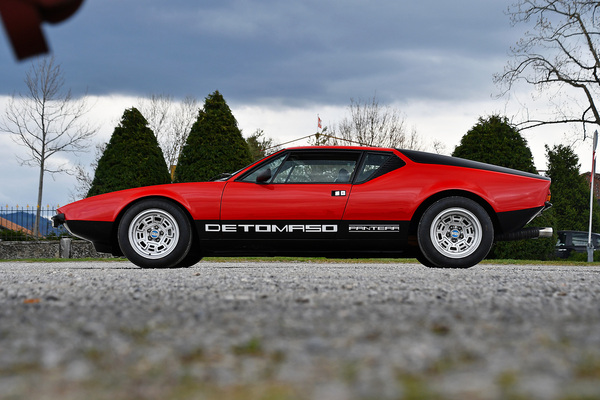 De Tomaso Pantera "Pre-L" (1971) - als Lot 34 an der Swiss Classic World Versteigerung der Oldtimer Galerie am 1. Juni 2024