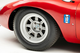 De Tomaso Sport 5000 Spyder Fantuzzi (1965) – Dunlop Racing 6.00 M 15