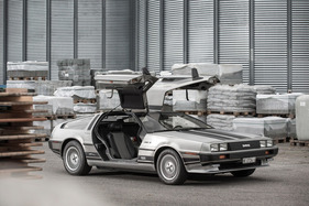DeLorean DMC-12 (1981) - Flügeltüren sind immer attraktiv