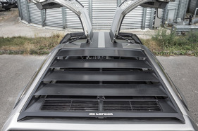 DeLorean DMC-12 (1981) - die Heckjalousie ware serienmässig vorhanden