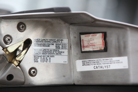 DeLorean DMC-12 (1981) - diverse Aufkleber