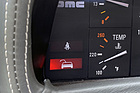 DeLorean DMC-12 (1981) - eine Warnleuchte warnt vor offenen Flügeltüren