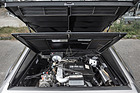 DeLorean DMC-12 (1981) - so sieht zum Vergleich ein DMC-12 mit eingebautem V6-Verbrennungsmotor aus