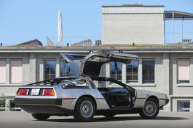 DeLorean DMC-12 "Manufaktur Marton" (1982) - gut sichtbar hier der neugestaltete Abschluss unter dem hinteren Stossfänger