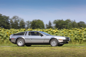 DeLorean DMC-12 "Manufaktur Marton" (1982) - leiser fuhr auch Professor Emmett Browns DeLorean nicht DeLorean DMC-12 "Manufaktur Marton" (1982) - leiser fuhr auch Professor Emmett Browns DeLorean nicht