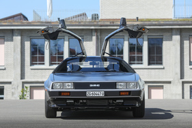 DeLorean DMC-12 "Manufaktur Marton" (1982) - mit offenen Flügeltüren macht er am meisten Eindruck