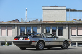 DeLorean DMC-12 "Manufaktur Marton" (1982) - nur ein kleiner Teil der Seitenscheiben lässt sich öffnen