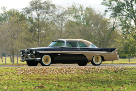 DeSoto Adventurer Coupe (1956) - als Lot 120 an der Versteigerung von RM in Arizona am 15./16. Januar 2015