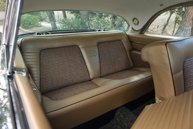 DeSoto Adventurer Coupe (1956) - als Lot 120 an der Versteigerung von RM in Arizona am 15./16. Januar 2015