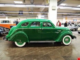 DeSoto Airflow 4-Door Sedan (1936) – Seitenansicht DeSoto Airflow 4-Door Sedan (1936) – Seitenansicht