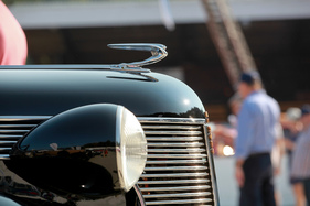 DeSoto Convertible (1937) - Kühlerfigur - Dolder Classics September 2020
