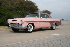 DeSoto FireFlite Sportsman Hardtop (1956) - verkauft an der RM Auction Arizona (19. und 20. Januar 2012) für USD 125'000