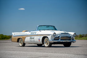 DeSoto Fireflite Pacesetter Convertible (1956) - Angeboten als Lot Nr. 2056 bei der 2021er Auburn-Fall-Auktion von RM Sotheby's