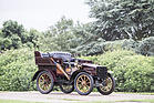 Decauville 8 1/2 HP Twin-Cylinder Four-Seat Rear-Entrance Tonneau (1901) - als Lot 212 an der Bonhams London-Brighton Run Versteigerung am 4. November 2016