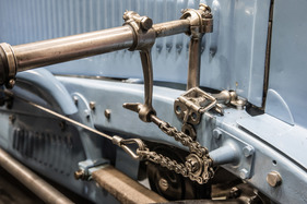 Delage 1500 8 Zylinder (1927) - da sieht man noch, wie es funktioniert - Rétromobile Paris 2017