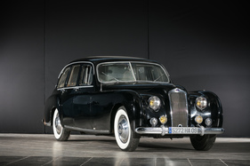 Delage D6 3L limousine par Guilloré (1952) - als Lot 159 angeboten an der Artcurial André Trigano Collection 2020 Versteigerung am 13. September 2020
