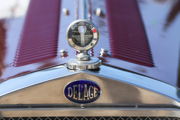 Delage Torpedo DM6 (1929) - Markenzeichen und Kühlerthermometer - 19. ASC Classic-Gala Schwetzingen 2023