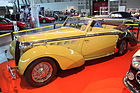 Delahaye 135 (1937) - mit zweifarbiger Cabriolet-Karosserie von Tüscher, 6 Zylinder, 3,5 Liter Hubraum, 110 PS - an der Retro Classics Stuttgart 2013)