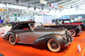 Delahaye 135 (1947) - mit Pennock-Cabriolet-Karosserie - an der Retro Classics Stuttgart 2013)