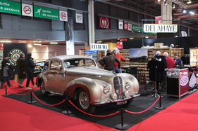 Delahaye 135 Chapron (1937) - "Coach" auf dem Clubstand - Rétromobile Paris 2020