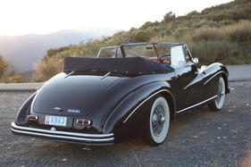 Delahaye 135 M Cabriolet Atlas (1950) - als Lot 040 an der Bonhams Quail Lodge Auction am 14. August 2015