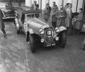 Delahaye 135 MS (1937) - Sportwagen mit 3'558 cm3, aufgenommen in Le Mans 1958