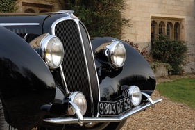 Delahaye 135 MS Competition Cabriolet by Figoni & Falaschi (1938) - angeboten an der RM Auktion "Sporting Classics of Monaco Sale" 2010 Delahaye 135 MS Competition Cabriolet by Figoni & Falaschi (1938) - angeboten an der RM Auktion "Sporting Classics of Monaco Sale" 2010