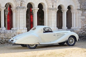 Delahaye 135 MS Coupé 1938 - Seitliche Heckansicht