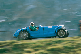 Bild Delahaye 135 S - Jean Chambert auf einem Delahaye am Klausenrennen Memorial 1998