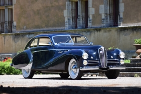 Delahaye 148 L Coach Saoutchik (1950) - als Lot 041 angeboten an der Artcurial "Rétromobile Paris" Versteigerung am 10. Februar 2017