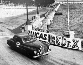 Delahaye 175 S Coach (1950) – Rallye Monte Carlo 1951: Startnummer 277 in der Tabac-Kurve
