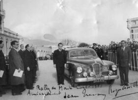 Delahaye 175 S Coach (1950) – Rallye Monte Carlo 1951: von Jean Trévoux und Roger Crovetto signiertes Siegerfoto