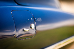 Delahaye 175 S Coach (1950) – abschliessbarer Tankdeckel