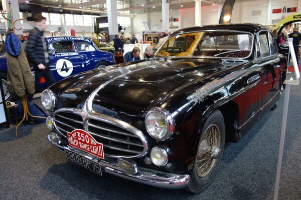 Delahaye 235 (1952) – mit Renngeschichte – Interclassics Classic Car Show Brüssel 2023
