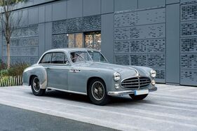 Delahaye 235 Coach Chapron (1953) – angeboten als Lot Nr. 29 bei der Artcurial-Versteigerung in Paris am 7. und 8. Februar 2025