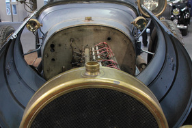 Delaunay Belleville Type O6 8L (1913) - Artcurial Versteigerung an der Rétromobile 2012 in Paris (Lot 322) - der rare Wagen wird an der Artcurial Auktion in Paris für Euro 400'000 zugeschlagen