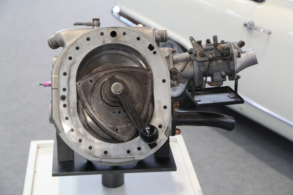 Demonstrationsmodell des Wankelmotors - Motorworld Classics Bodensee 2022