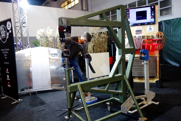 Demonstrierte Handwerkskunst – Classic Car Show Brussels 2022