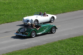 Den ganzen Tag über herrschte ein stetiges Kommen und Gehen - British Car Meeting in Mollis am 28. August 2016