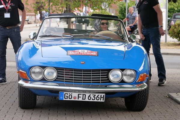 Den wunderbaren Dino Spyder von 1968 mit Zweiliter-V6 und 160 PS darf man auch mehrmals zeigen – Einbecker Oldtimertage 2025