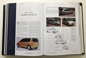 Der 62-jährige Tom Tjaarda erhielt 1996 den Auftrag von Honda zur Gestaltung der siebten Generation des Honda Civic, die schließlich ab Herbst 2000 produziert wurde. – Buch „Tom Tjaarda – Master of Proportions“