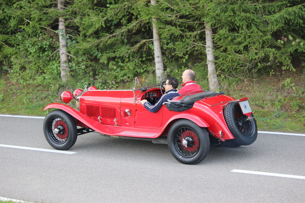 Der 6C 1750 Gran Sport hatte schon damals modische rote Bremsen – Passione Alfa Romeo Hinwil 2018