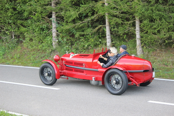 Der 8C ist mit grandiosem Klang unterwegs – Passione Alfa Romeo Hinwil 2018